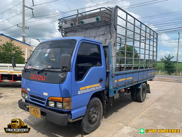 ISUZU NKR71 ปี 46 เครื่อง 130 แรง กระบะบรรทุก