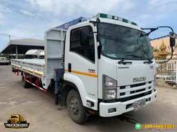 ISUZU FRR190 ปี 57 เครื่อง 190 แรง เครน 3 ตัน 3 ท่อน ZR303 กระบะบรรทุก ยาว 6.4 เมตร